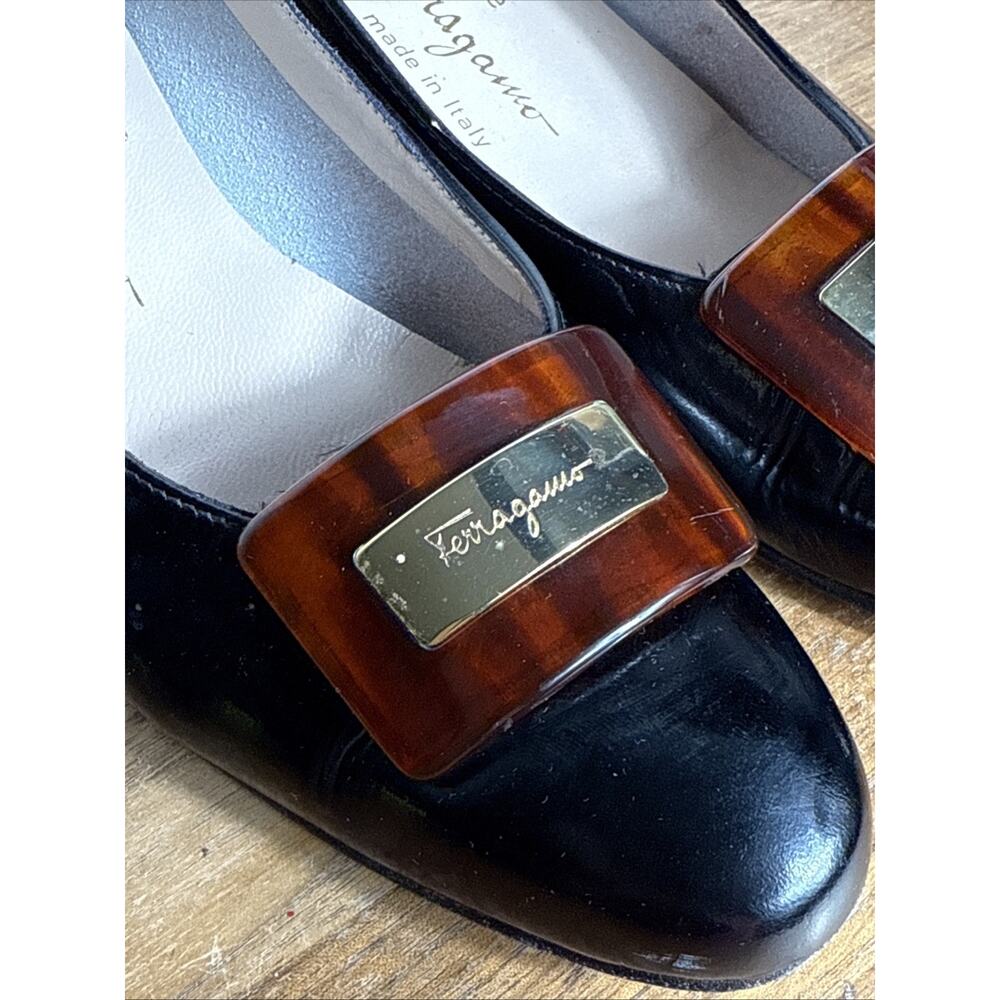 Salvatore Ferragamo Boutique Black Patent Leather Pumps Size 6 AA NARROW Italy - Picture 3 of 14